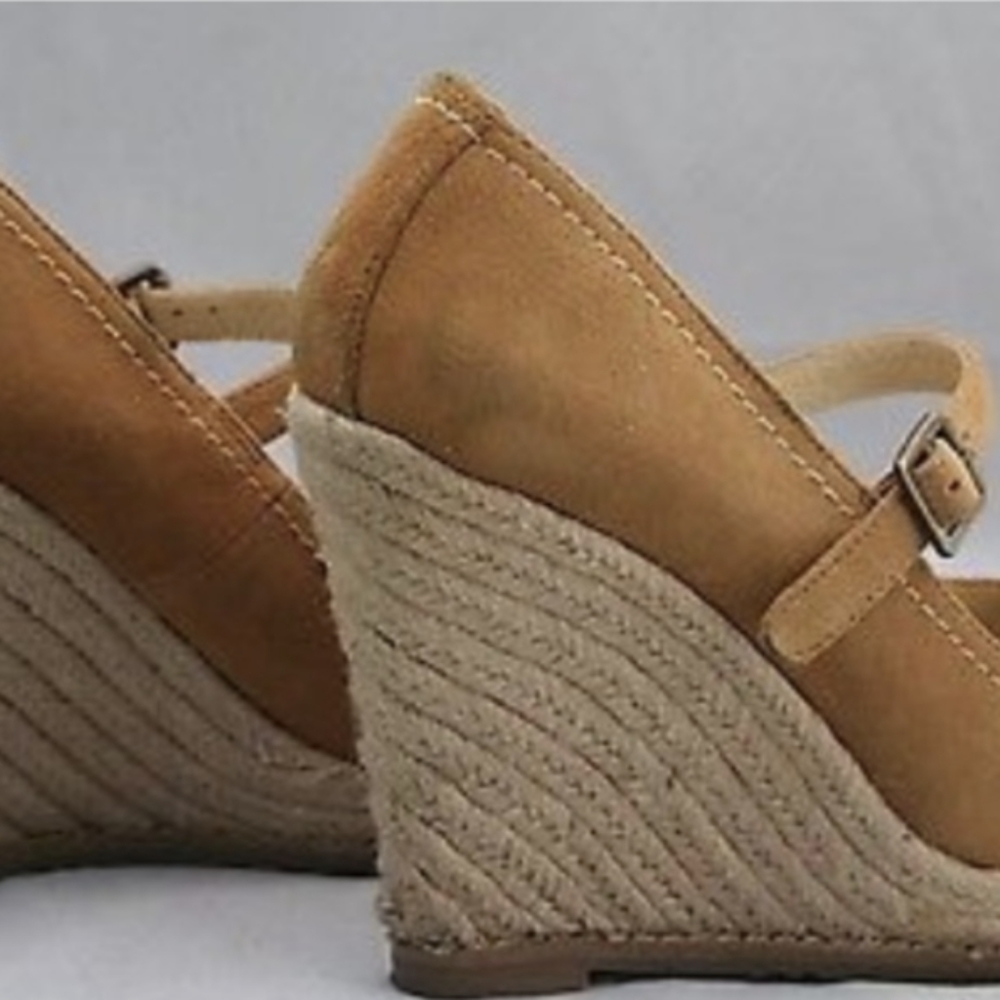 Dolce Vita Espadrilles Maryjane Wedges (TAN)